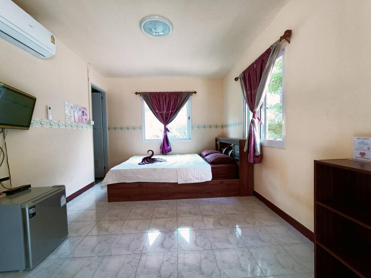 Win Gray Homestay Resort Pathiu Zewnętrze zdjęcie