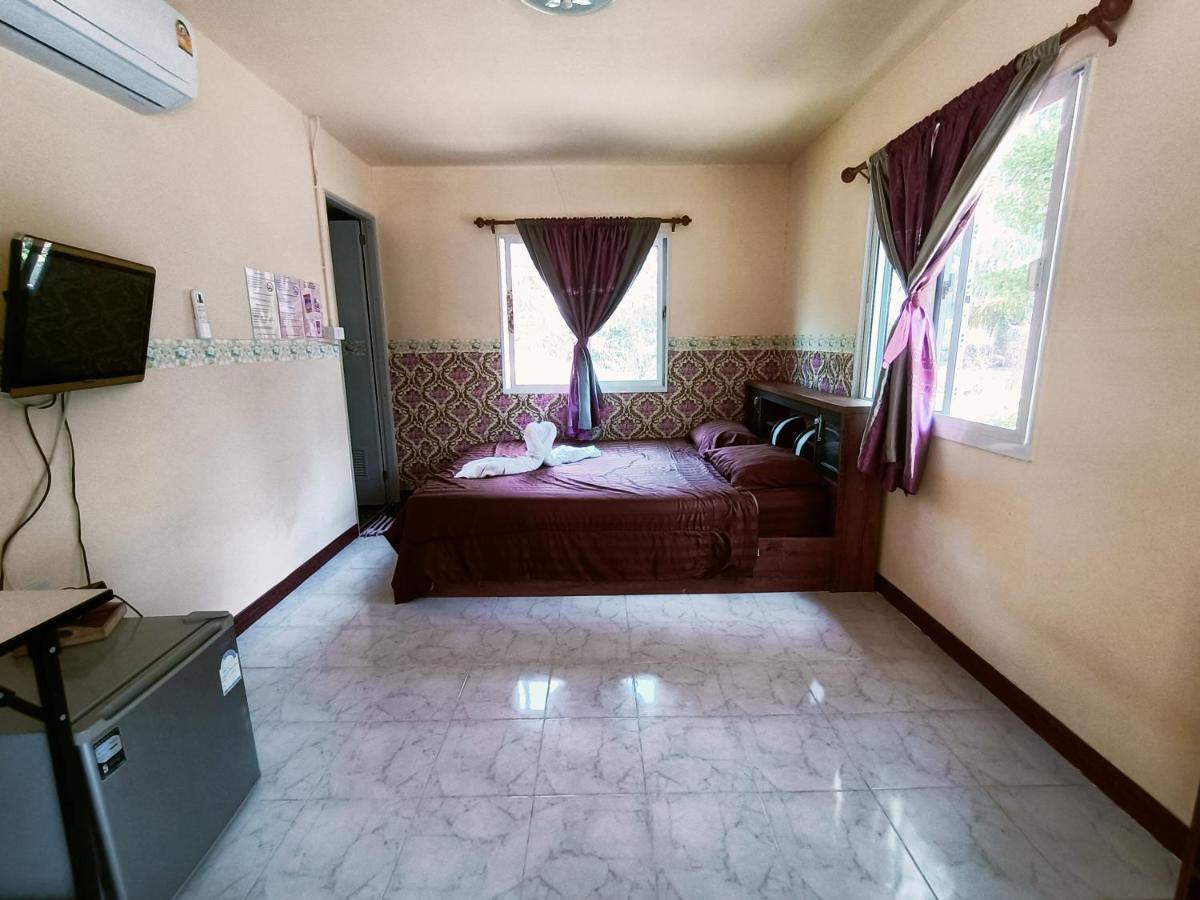 Win Gray Homestay Resort Pathiu Zewnętrze zdjęcie
