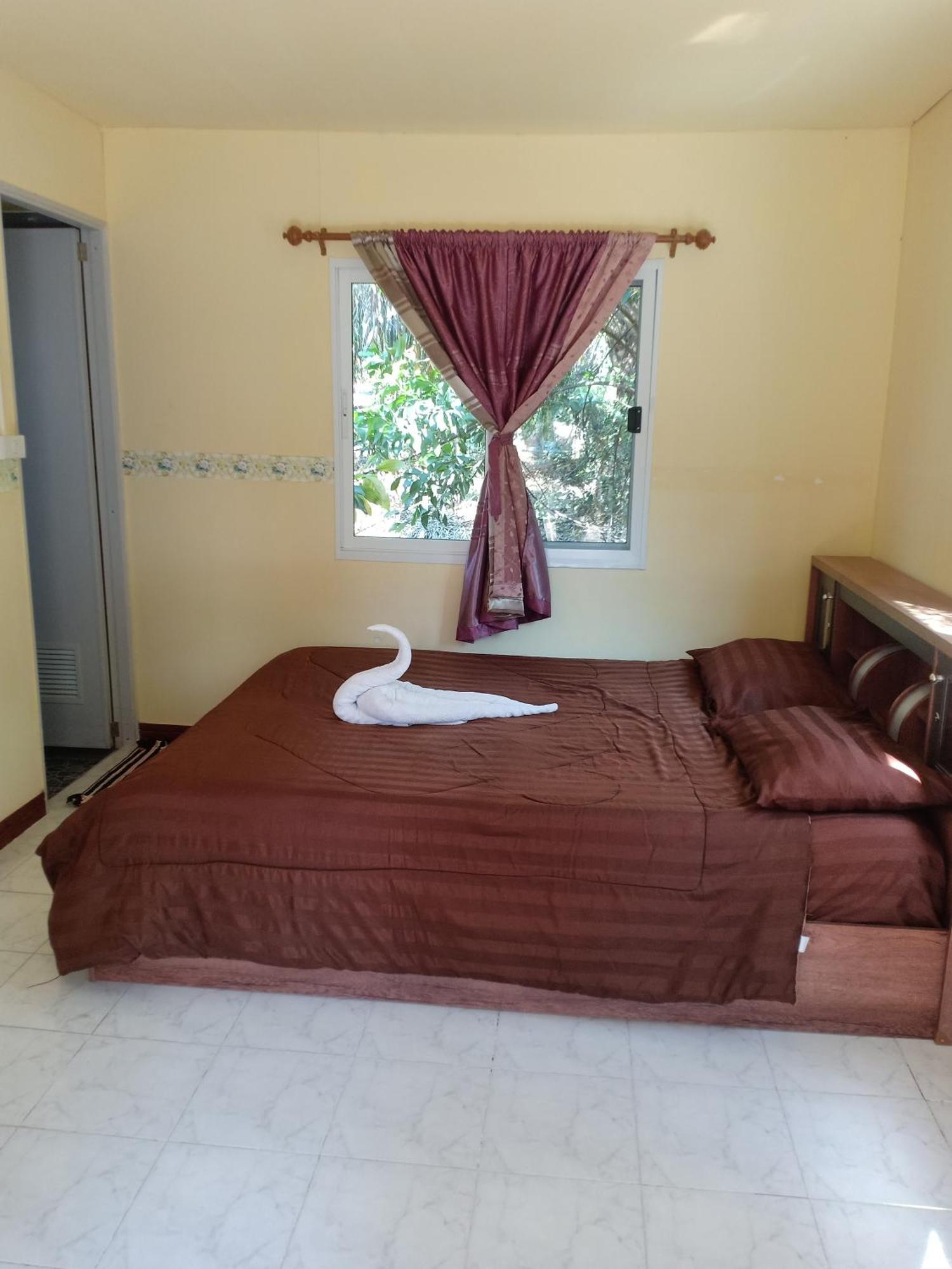 Win Gray Homestay Resort Pathiu Pokój zdjęcie